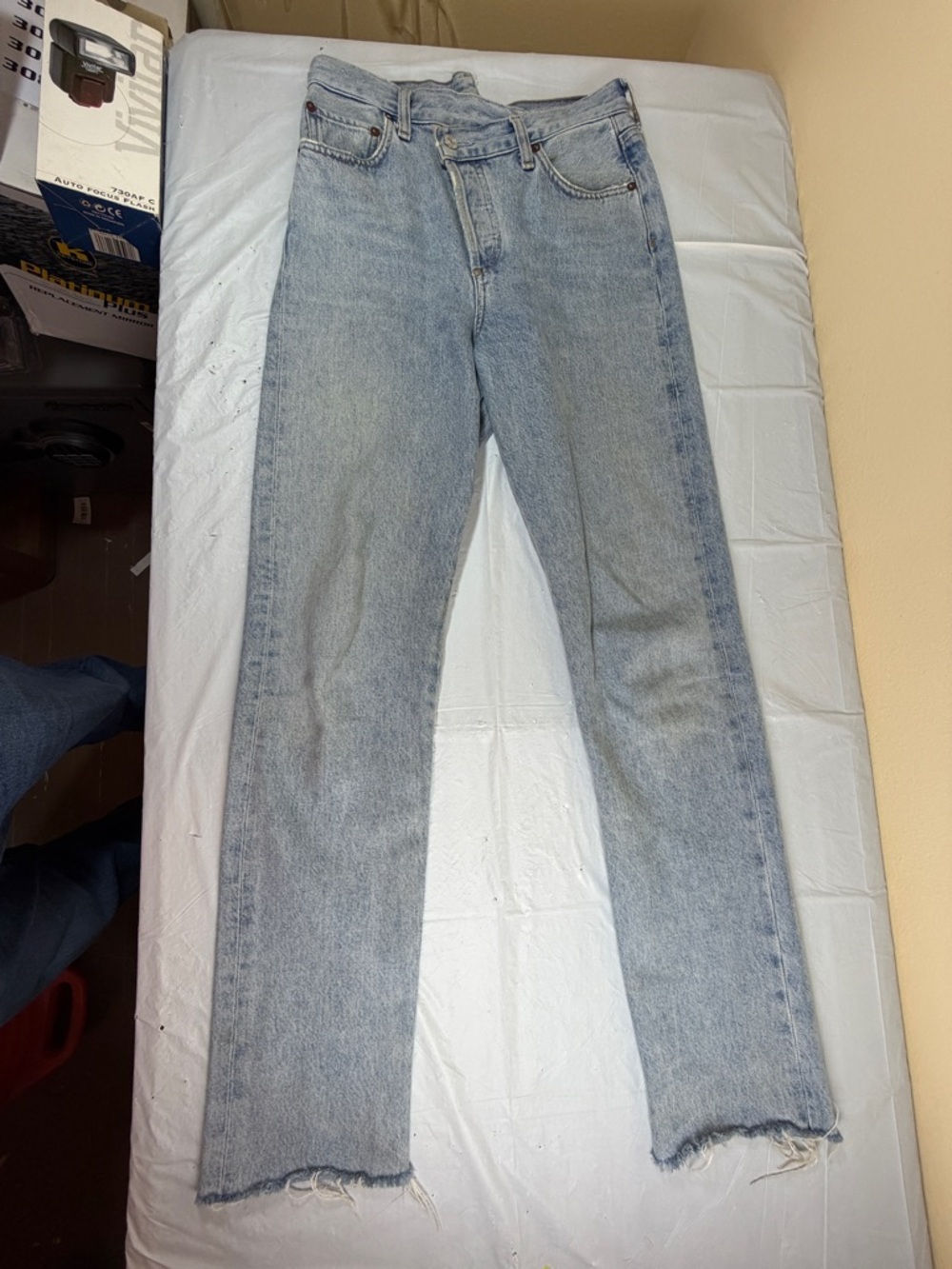 Agolde Faded Light Wash Straight‎ Leg Jeans Criss Cross Style